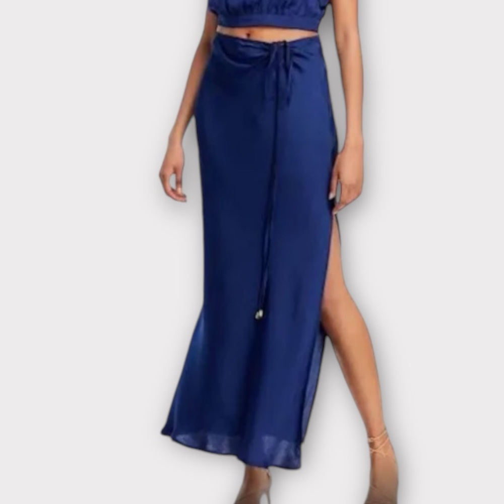 Free People Women’s Remi Maxi Skirt Silky Feel Lightweight Navy Flowy Feminine